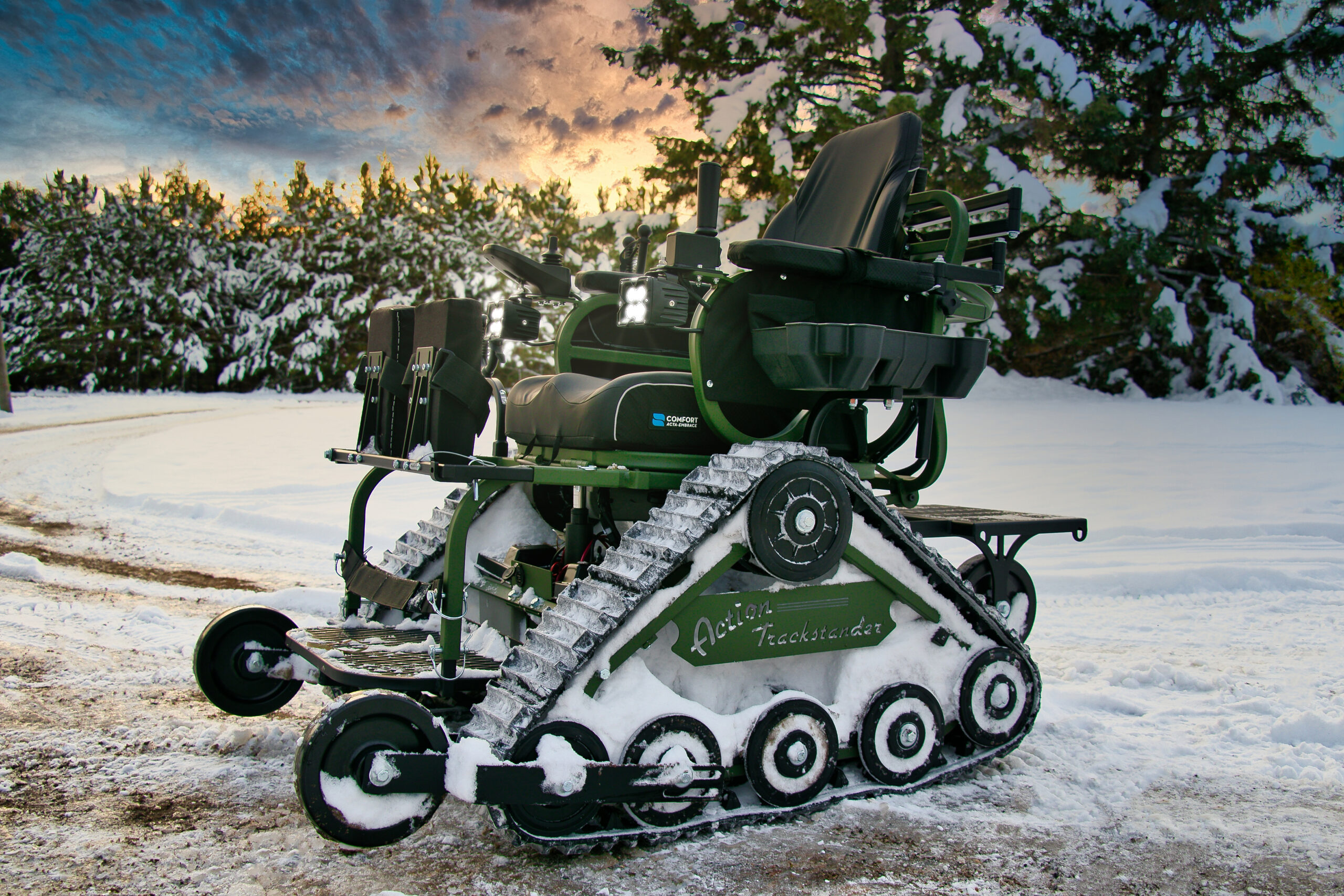 Silla de ruedas todoterreno modelo TR en la nieve